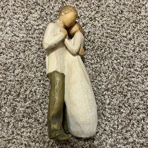Willow tree figurine